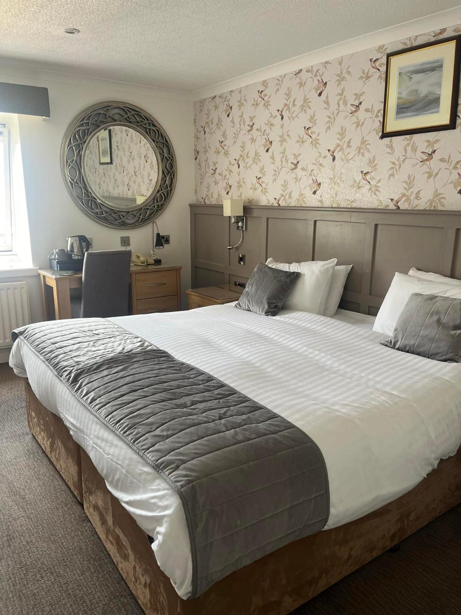 Royal Victoria Hotel Snowdonia Ланберис Екстериор снимка