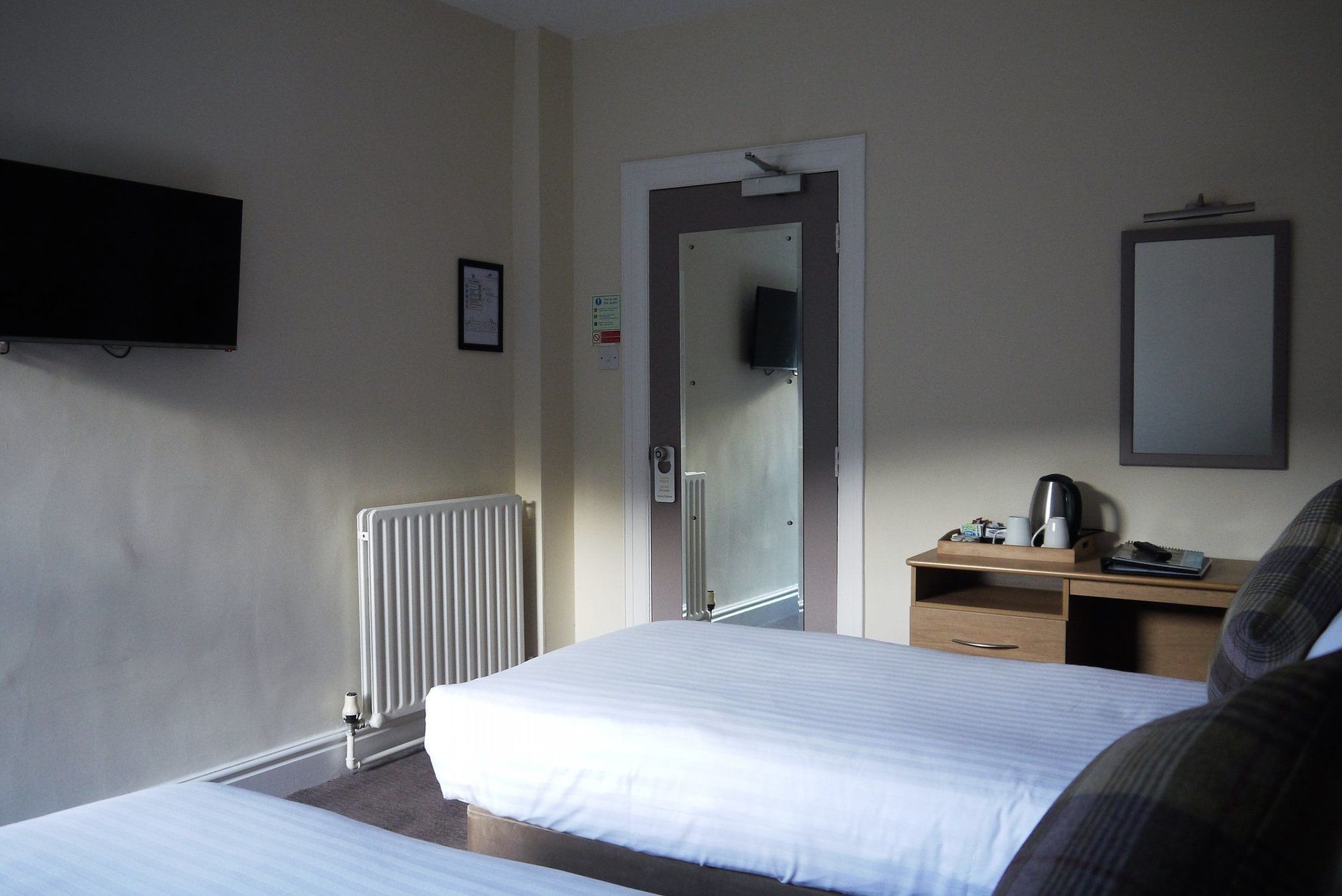 Royal Victoria Hotel Snowdonia Ланберис Екстериор снимка