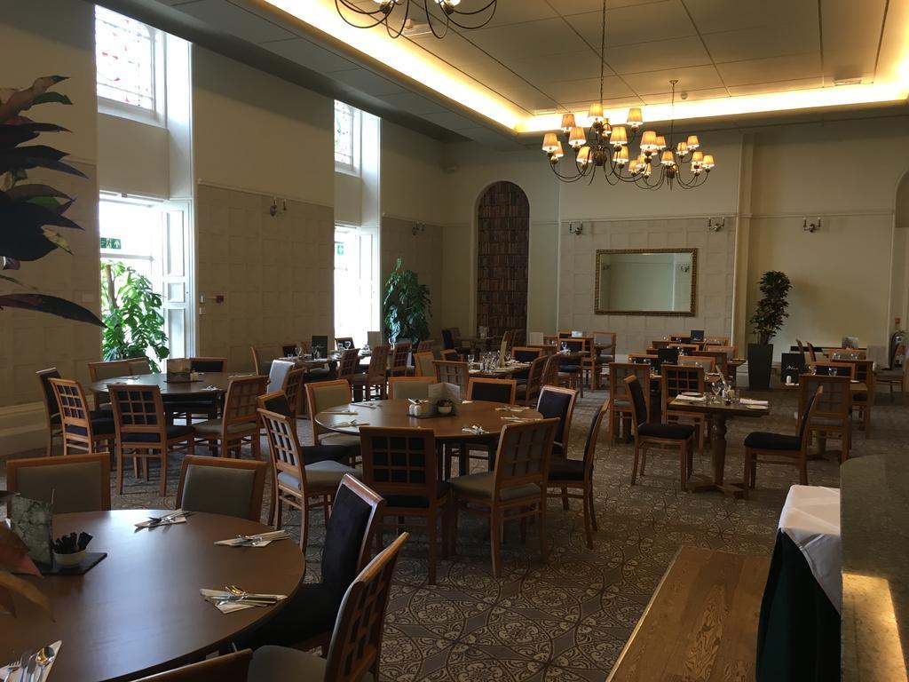 Royal Victoria Hotel Snowdonia Ланберис Екстериор снимка
